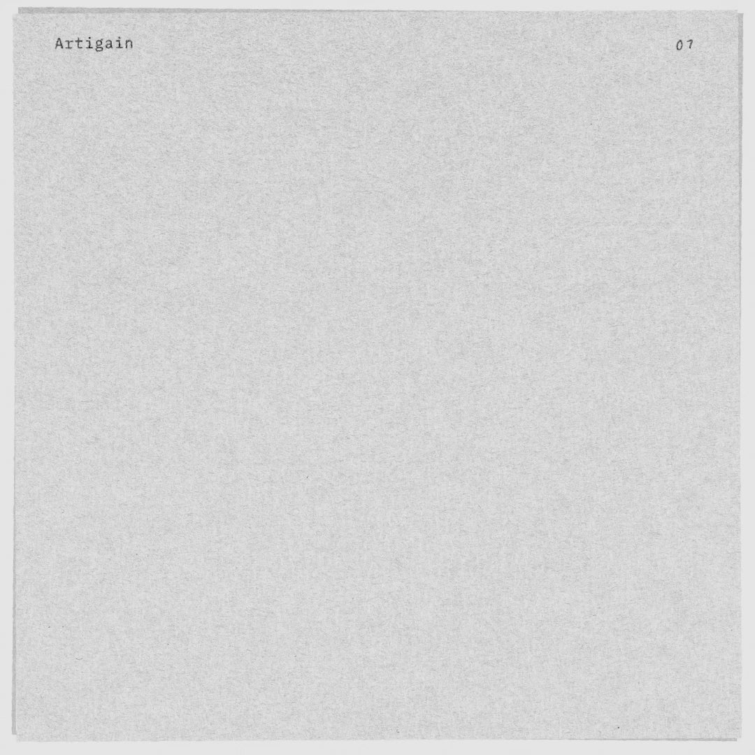 Looping close-up of the animated Artigain paper texture